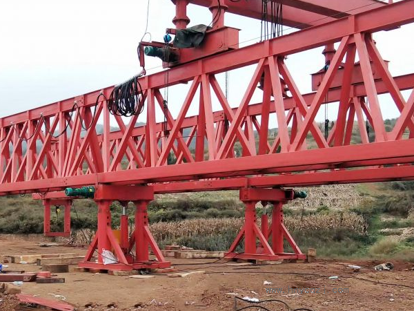 架橋機(jī)在橋梁建設(shè)中起到什么作用？